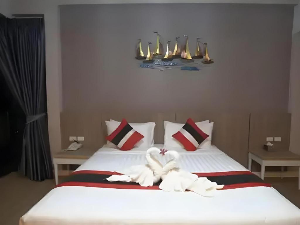 Ban Hat Lek Chatnipa Beach Resort By Morseng מראה חיצוני תמונה